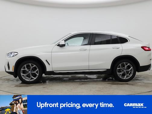 2025 BMW X4 XDrive30i