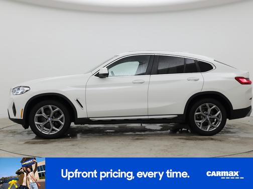 2025 BMW X4 XDrive30i