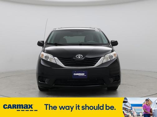 2014 Toyota Sienna LE