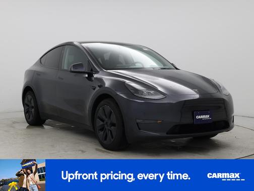 Gray 2024 Tesla Model Y Long Range