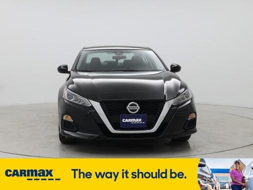 2022 Nissan Altima SV