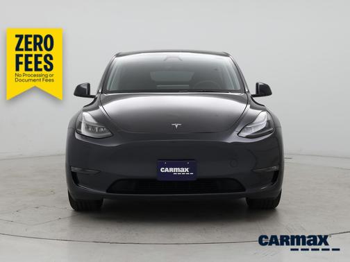 Gray 2024 Tesla Model Y Long Range