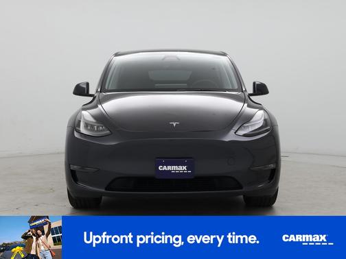 Gray 2024 Tesla Model Y Long Range