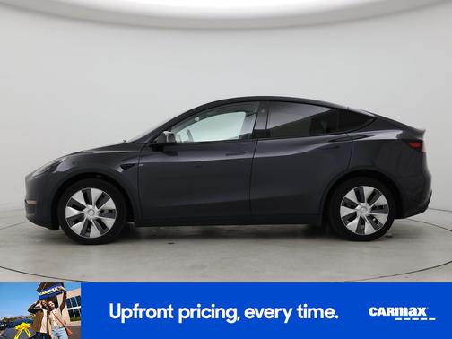 Gray 2024 Tesla Model Y Long Range