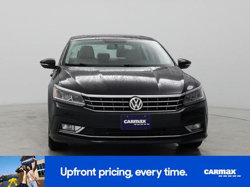 2017 Volkswagen Passat SE