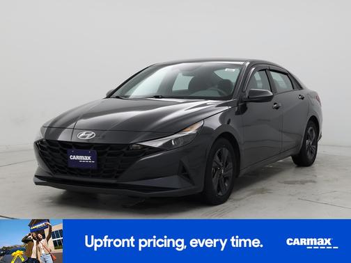 Gray 2022 Hyundai ELANTRA SEL