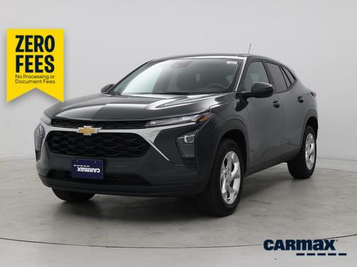 Green 2025 Chevrolet Trax LS