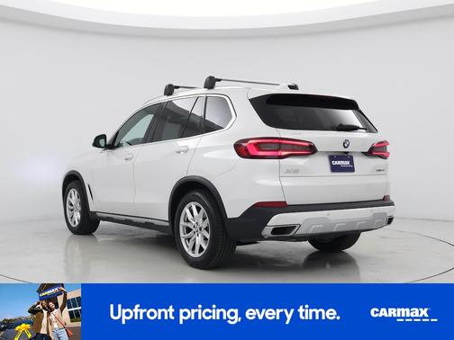White 2022 BMW X5 xDrive40i