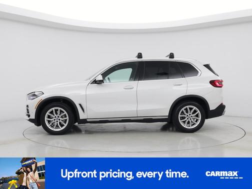 White 2022 BMW X5 xDrive40i