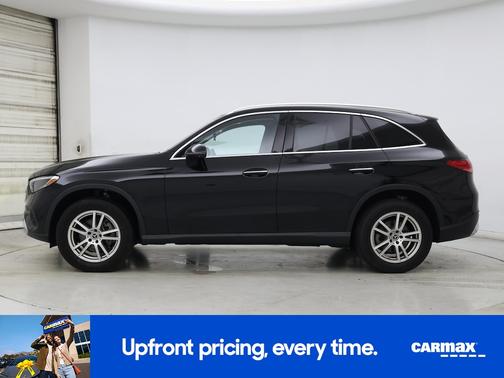2023 Mercedes-Benz GLC 300 