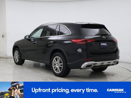 2023 Mercedes-Benz GLC 300 