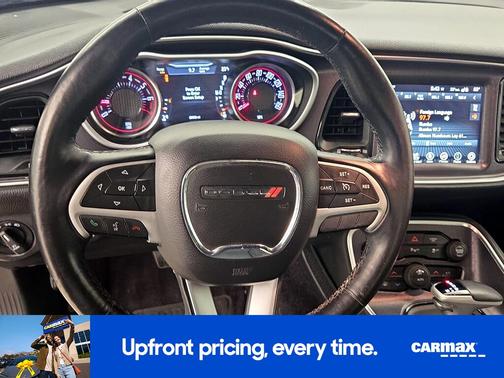 2017 Dodge Challenger SXT Plus