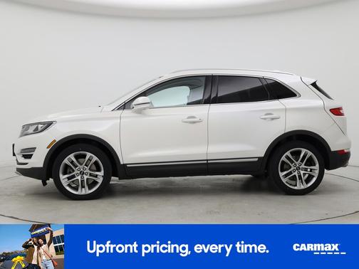 White 2017 Lincoln MKC Reserve