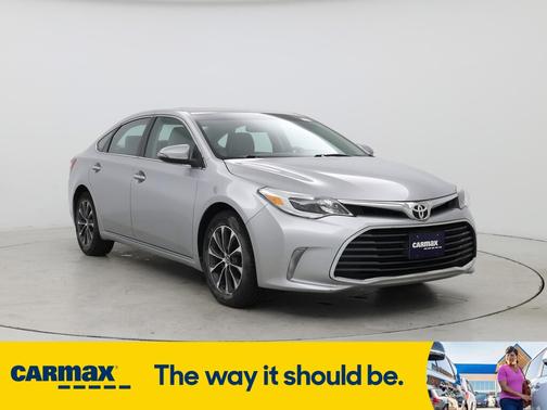 2016 Toyota Avalon XLE