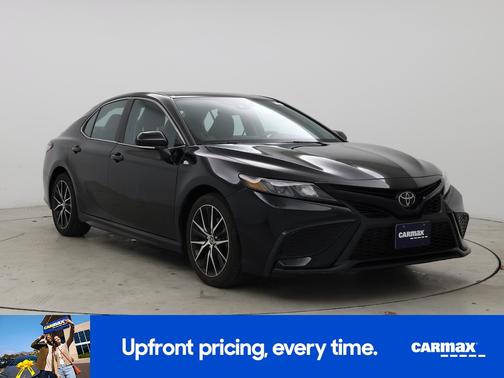Black 2023 Toyota Camry SE