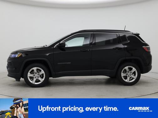 Black 2023 Jeep Compass Latitude