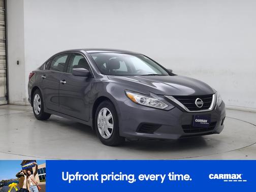Silver 2018 Nissan Altima SV
