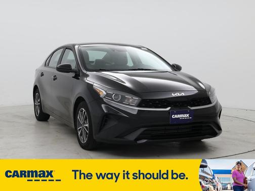 2022 Kia Forte FE