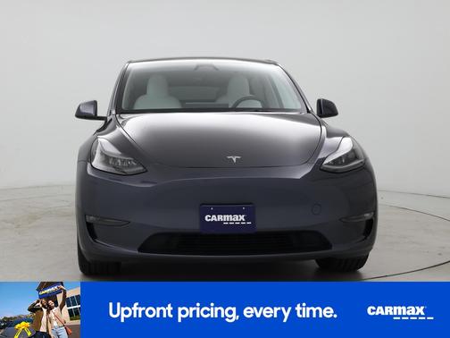 Gray 2023 Tesla Model Y Long Range