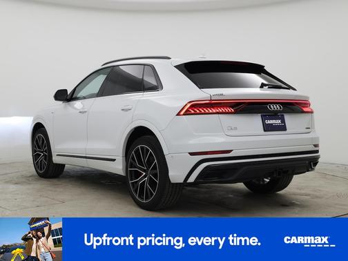 2023 Audi Q8 Premium Plus