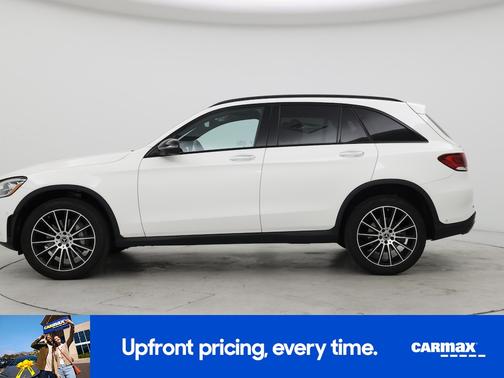 White 2022 Mercedes-Benz GLC 300