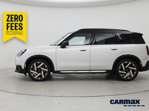 White 2025 MINI Countryman S E ALL4