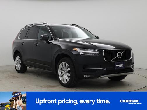 2018 Volvo XC90 T6 Momentum