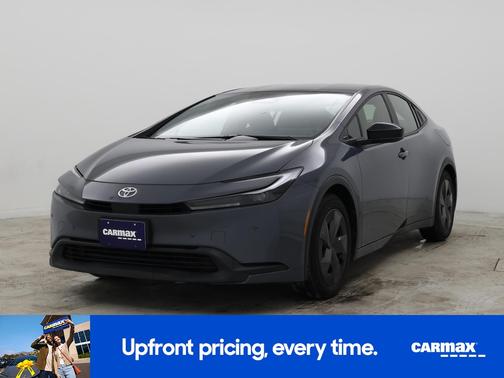 2025 Toyota Prius LE