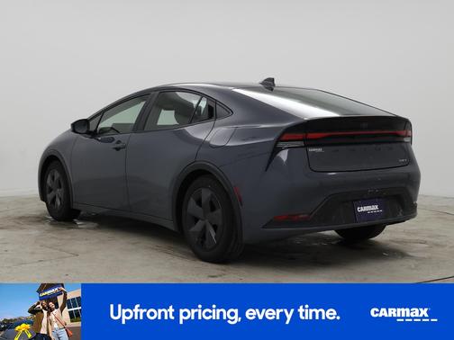 2025 Toyota Prius LE