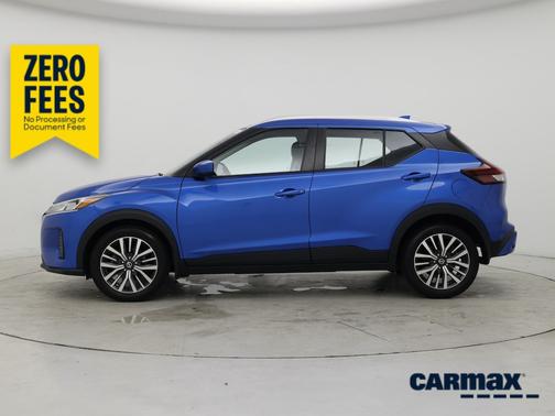 Blue 2021 Nissan Kicks SV
