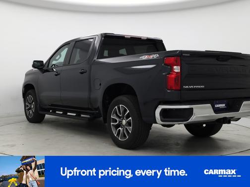 Gray 2022 Chevrolet Silverado 1500 LT