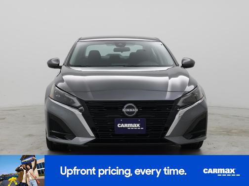 2023 Nissan Altima SV