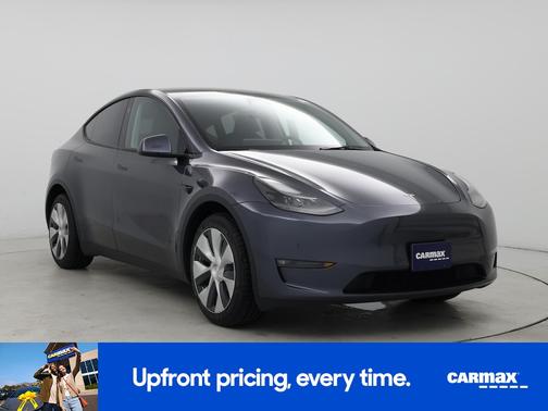 Gray 2023 Tesla Model Y Long Range