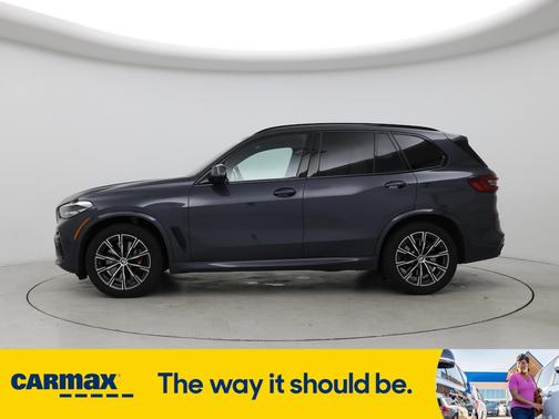 2021 BMW X5 M50i