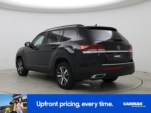 Black 2022 Volkswagen Atlas SE