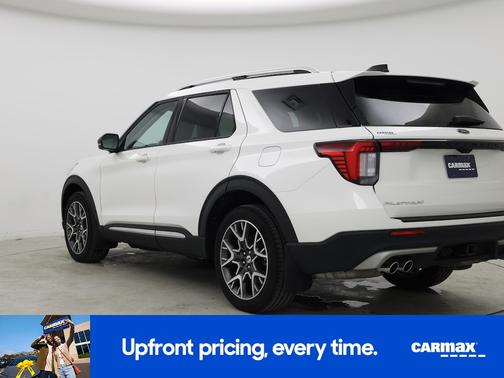 2025 Ford Explorer Platinum