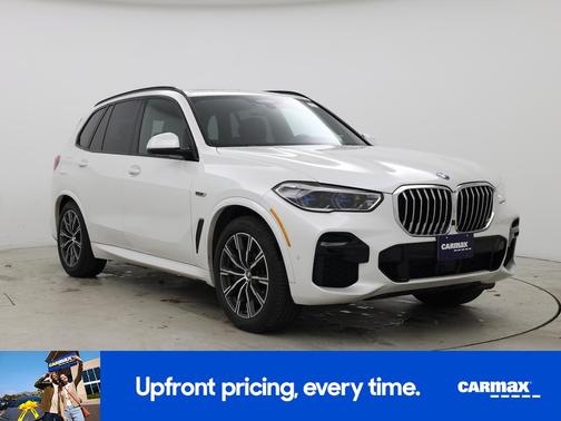 White 2022 BMW X5 PHEV XDrive45e