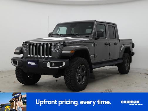 Gray 2021 Jeep Gladiator Overland