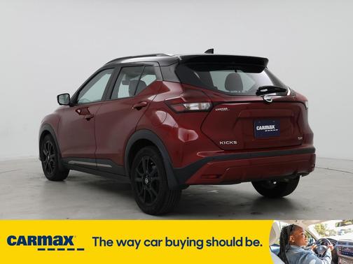 2021 Nissan Kicks SR