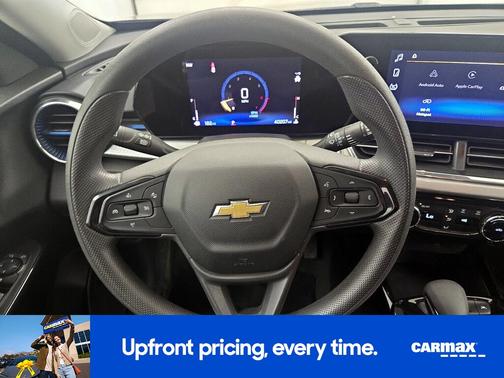 Gray 2025 Chevrolet Trax LT