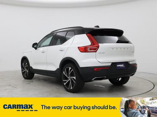 2019 Volvo XC40 T5 R-Design