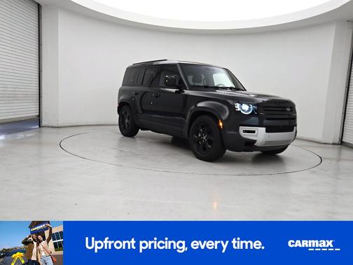 2023 Land Rover Defender 110 SE