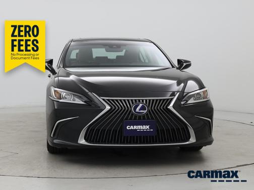 Black 2019 Lexus ES 300h Luxury