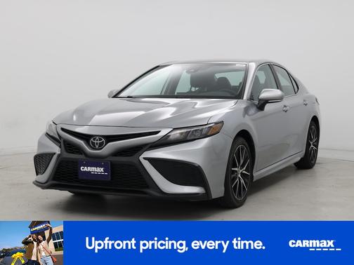 Silver 2023 Toyota Camry SE