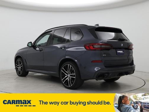 2022 BMW X5 M50i