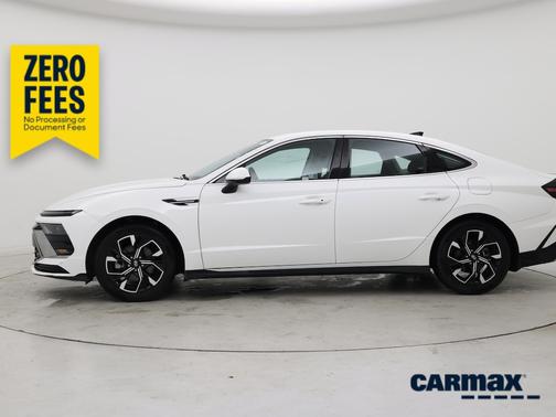 White 2024 Hyundai SONATA SEL