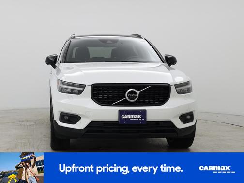 2021 Volvo XC40 T5 R-Design