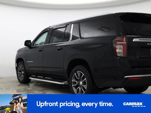 2023 Chevrolet Suburban LT