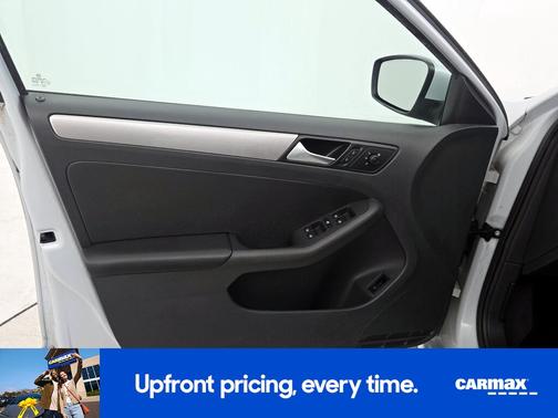 Pearl 2017 Volkswagen Jetta S