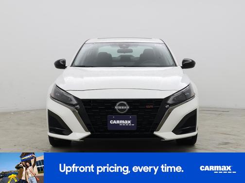 White 2023 Nissan Altima SR